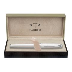 Parker IM White Chrome Trim Fountain Pen